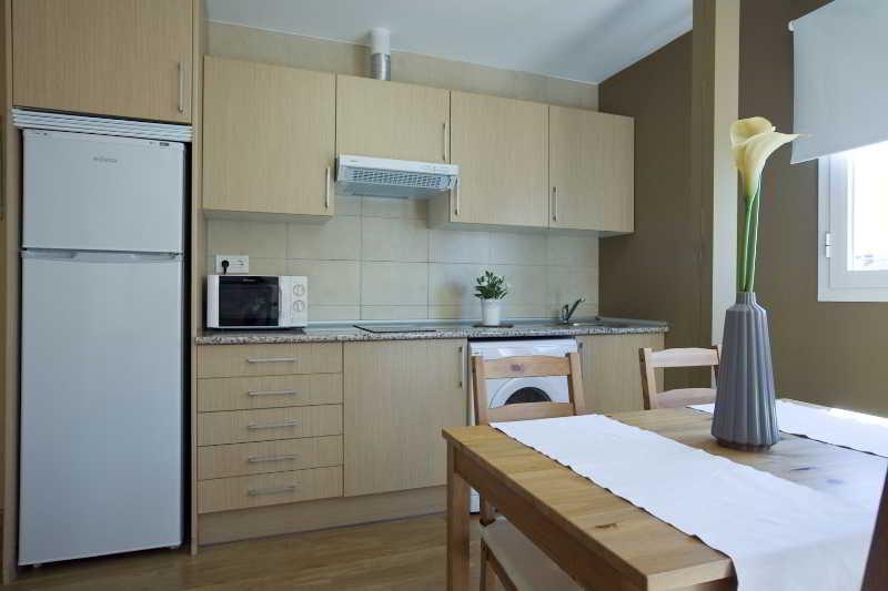 Apartamentos Apr Numancia Madrid Extérieur photo